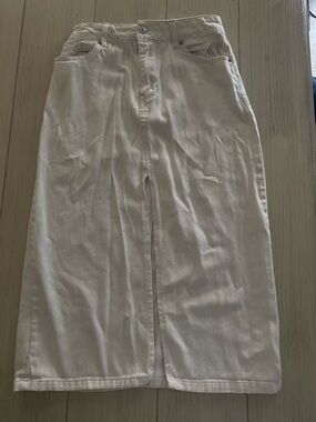 Forever 21 Cream High-Rise Midi Skirt with Front Slit